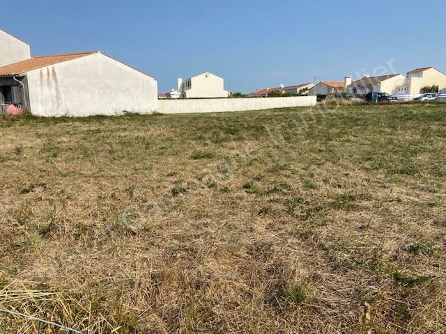 Terrain proche corniche